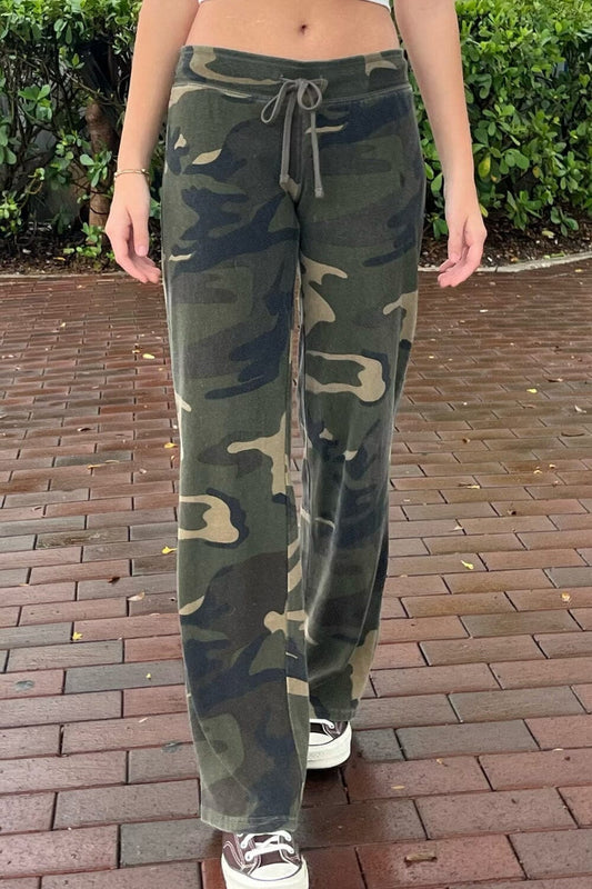 Hilary Camouflage Pants - Brandy Melville Classic