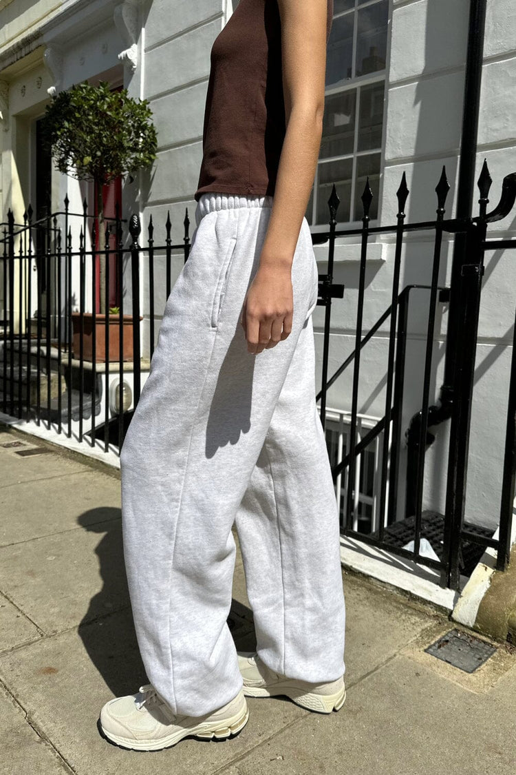 Rosa Sweatpants - Brandy Melville Latest
