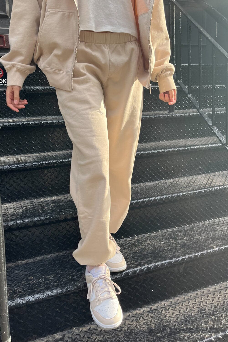 Rosa Sweatpants - Brandy Melville Latest