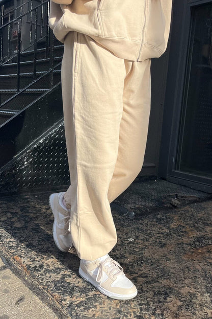 Rosa Sweatpants - Brandy Melville Latest