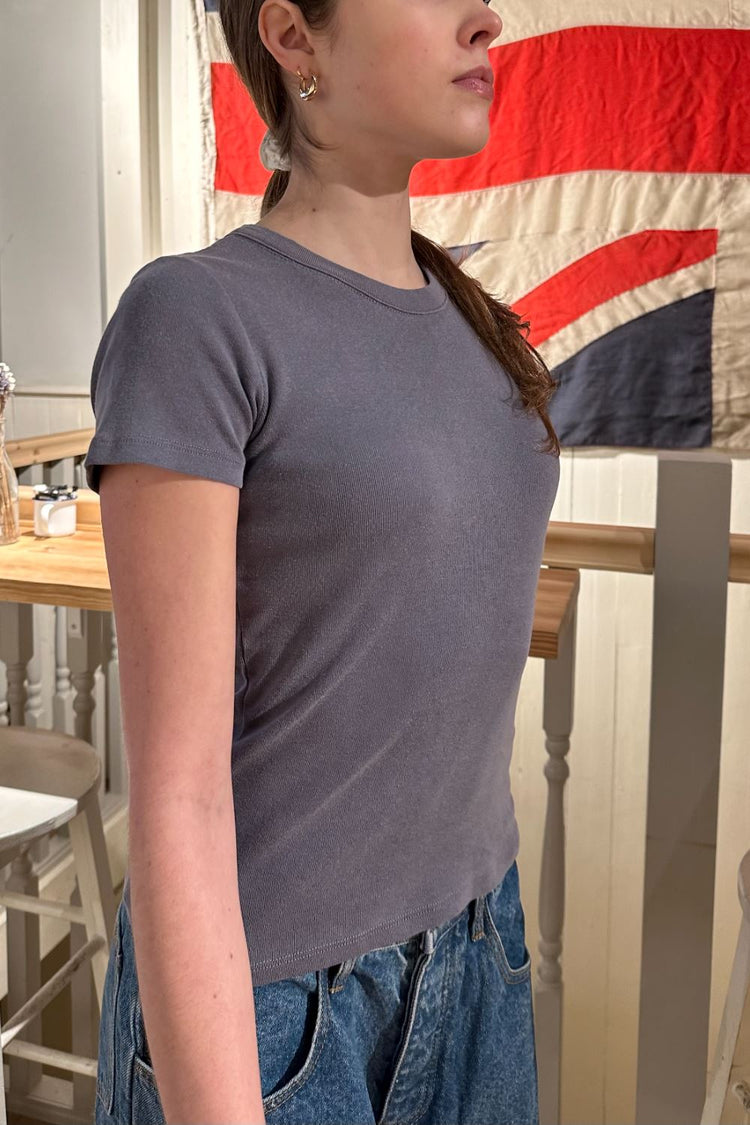 Hailie Basic Top - Brandy Melville Trending