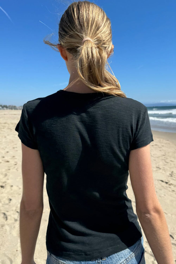 Hailie Basic Top - Brandy Melville Classic
