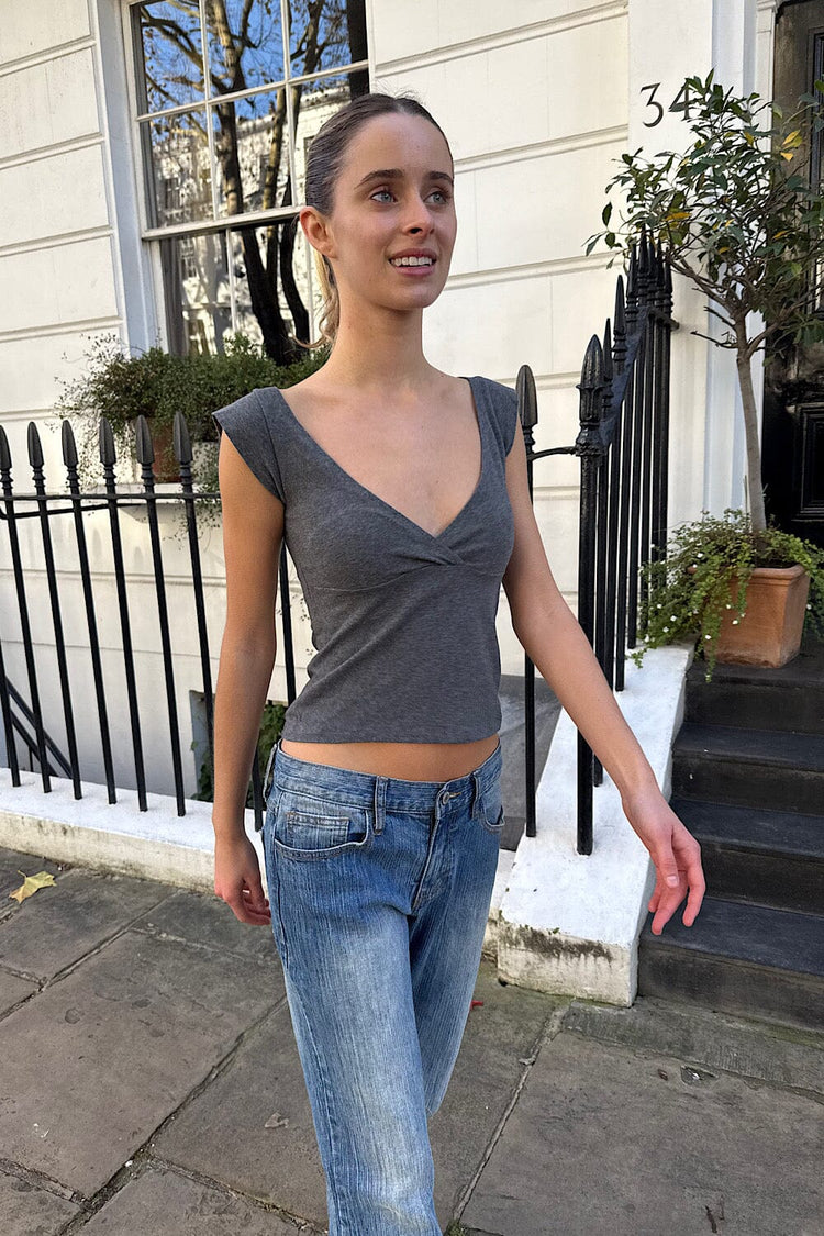 Amara Tank - Brandy Melville Featured