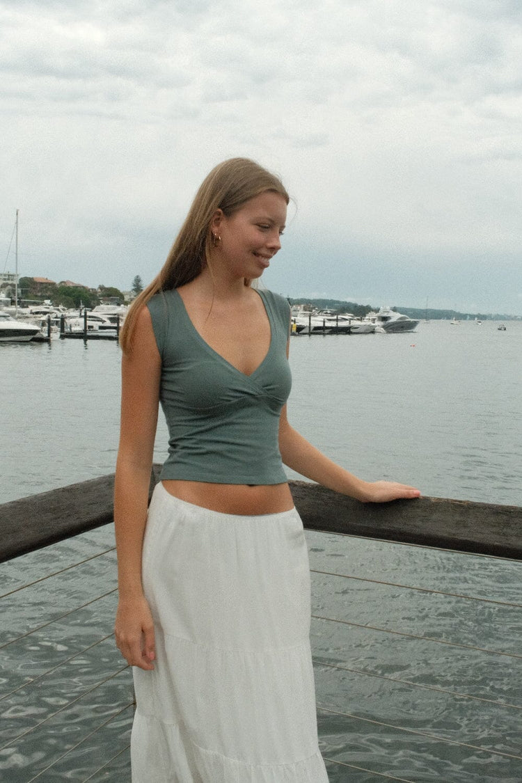 Amara Tank - Brandy Melville Featured