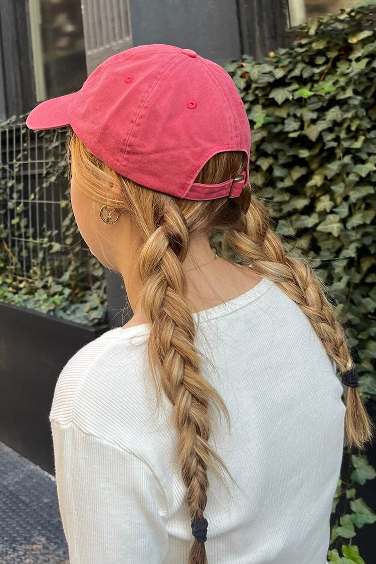 Katherine North Shore Cap - Brandy Melville Top Pick