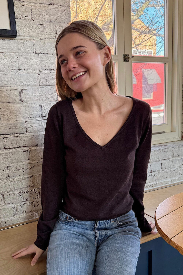 Teya Sweater - Brandy Melville Smart Buy