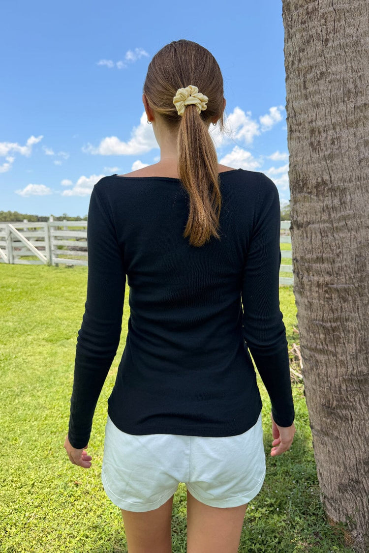 Jennie Top - Brandy Melville Discount