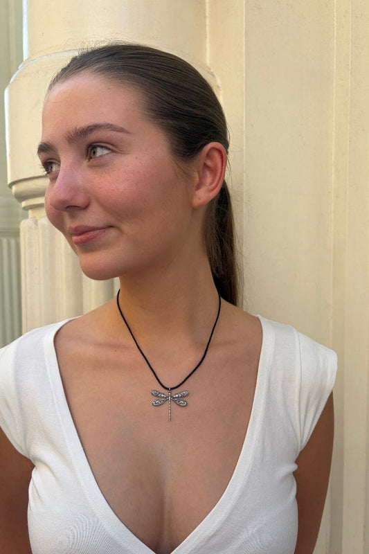 Dragonfly Necklace - Brandy Melville Essential