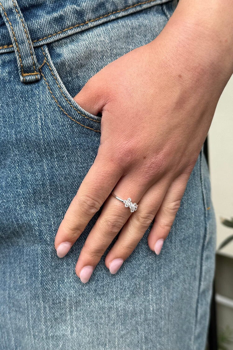 Flower Ring - Brandy Melville Recommended