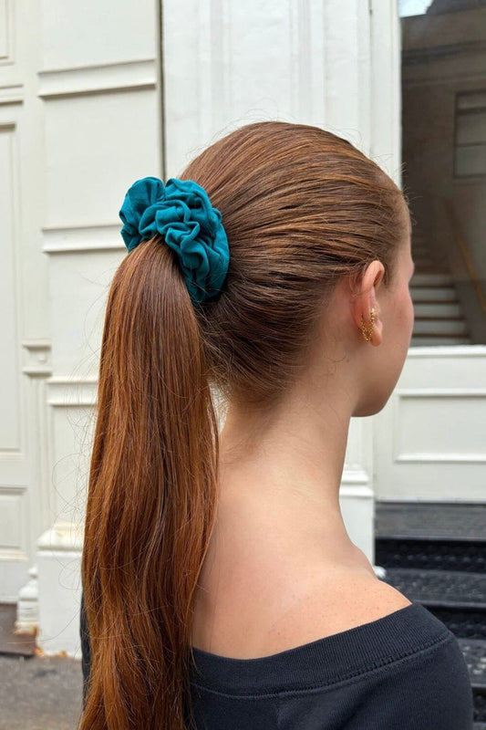 Basic Scrunchie - Brandy Melville Exclusive