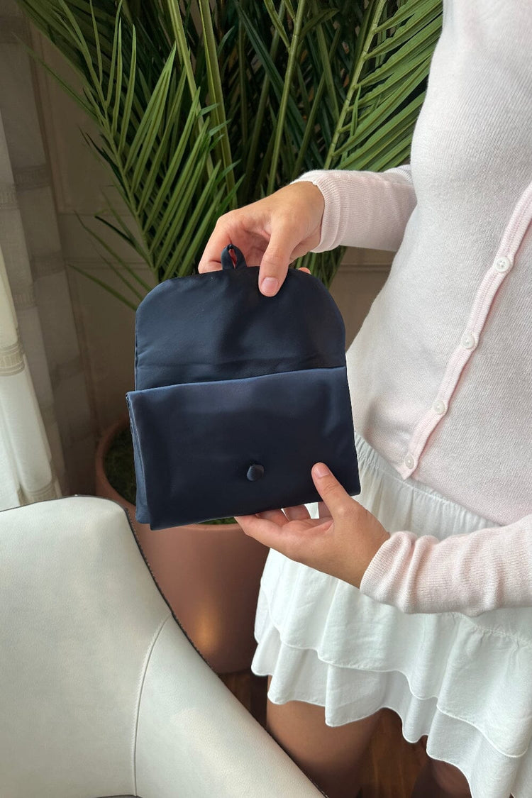 Travel Bag - Brandy Melville Recommended