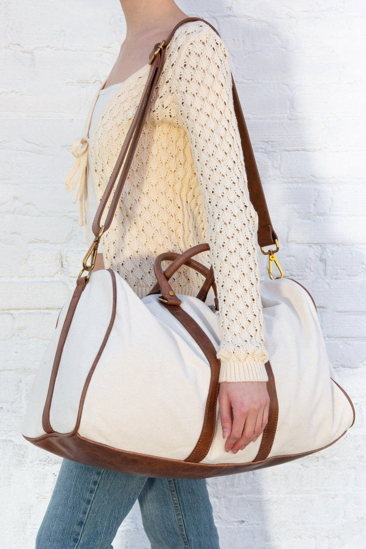 Ivory Duffle Bag - Brandy Melville Quality