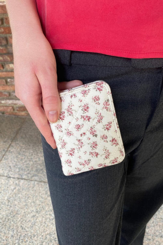 Floral Card Case - Brandy Melville Featured