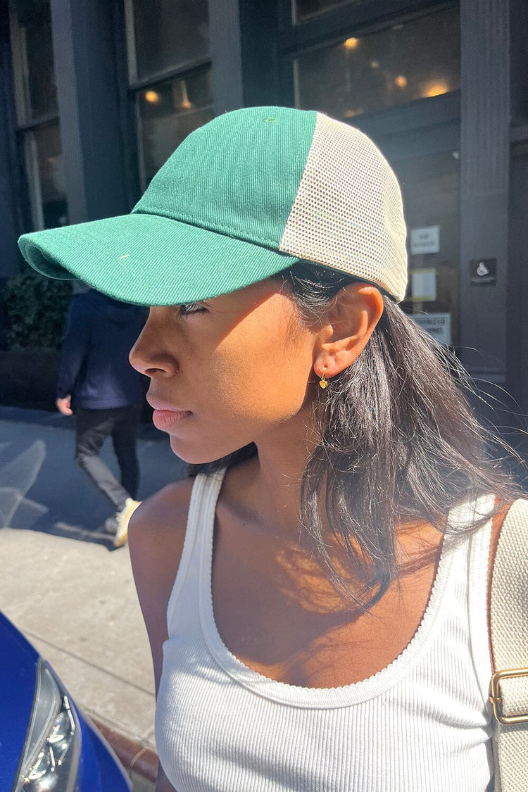 Katherine Mesh Cap - Brandy Melville Deals