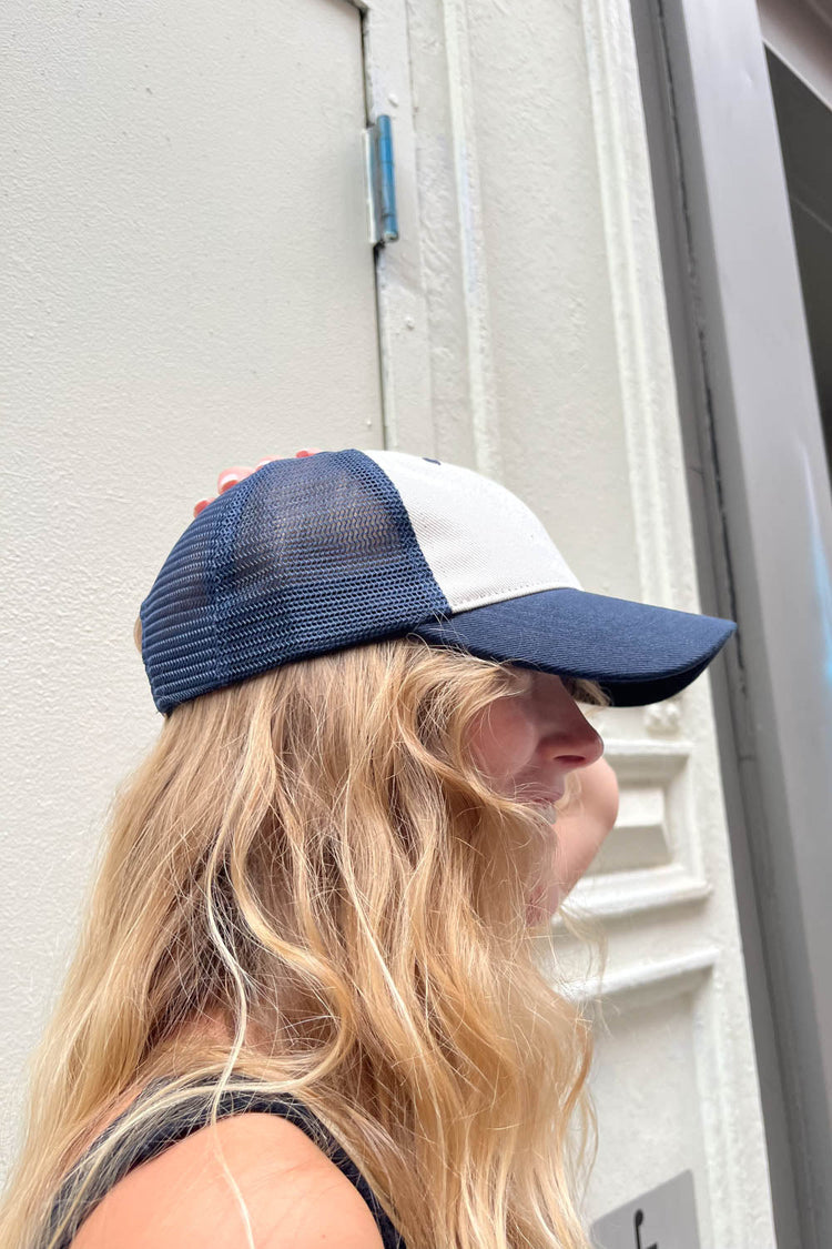 Katherine Mesh Cap - Brandy Melville Latest